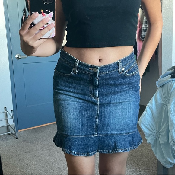Blue denim mini skirt - Picture 1 of 3